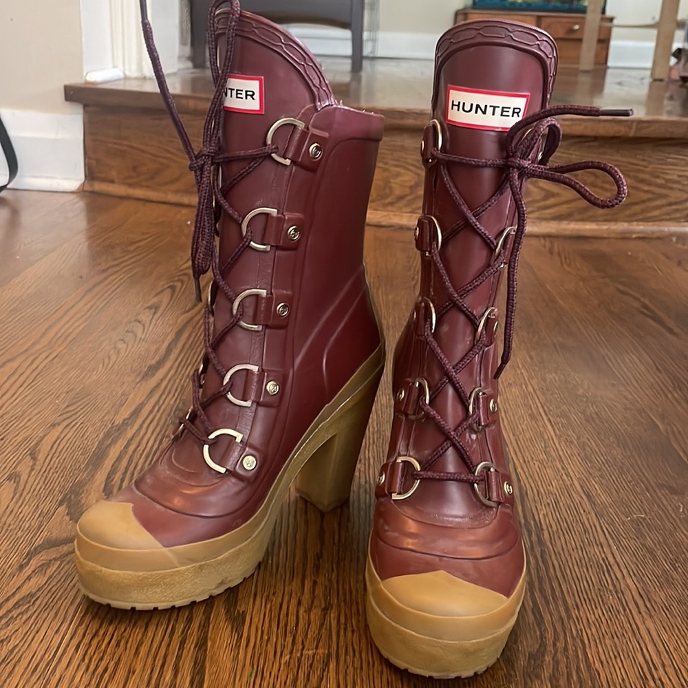 Hunter Gabby Lapin Unique Burgundy  Lace Up High Heel Rain Boots